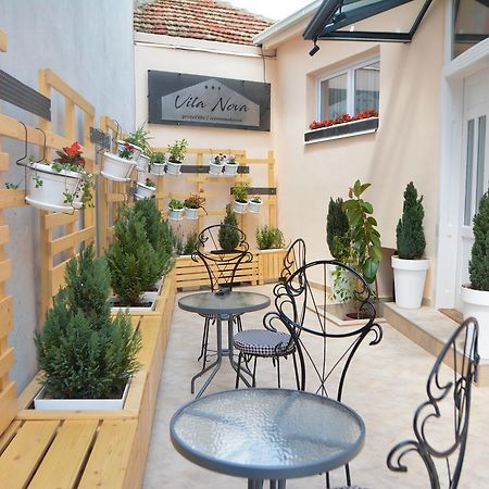 Vila Nova Ni Exteriör bild