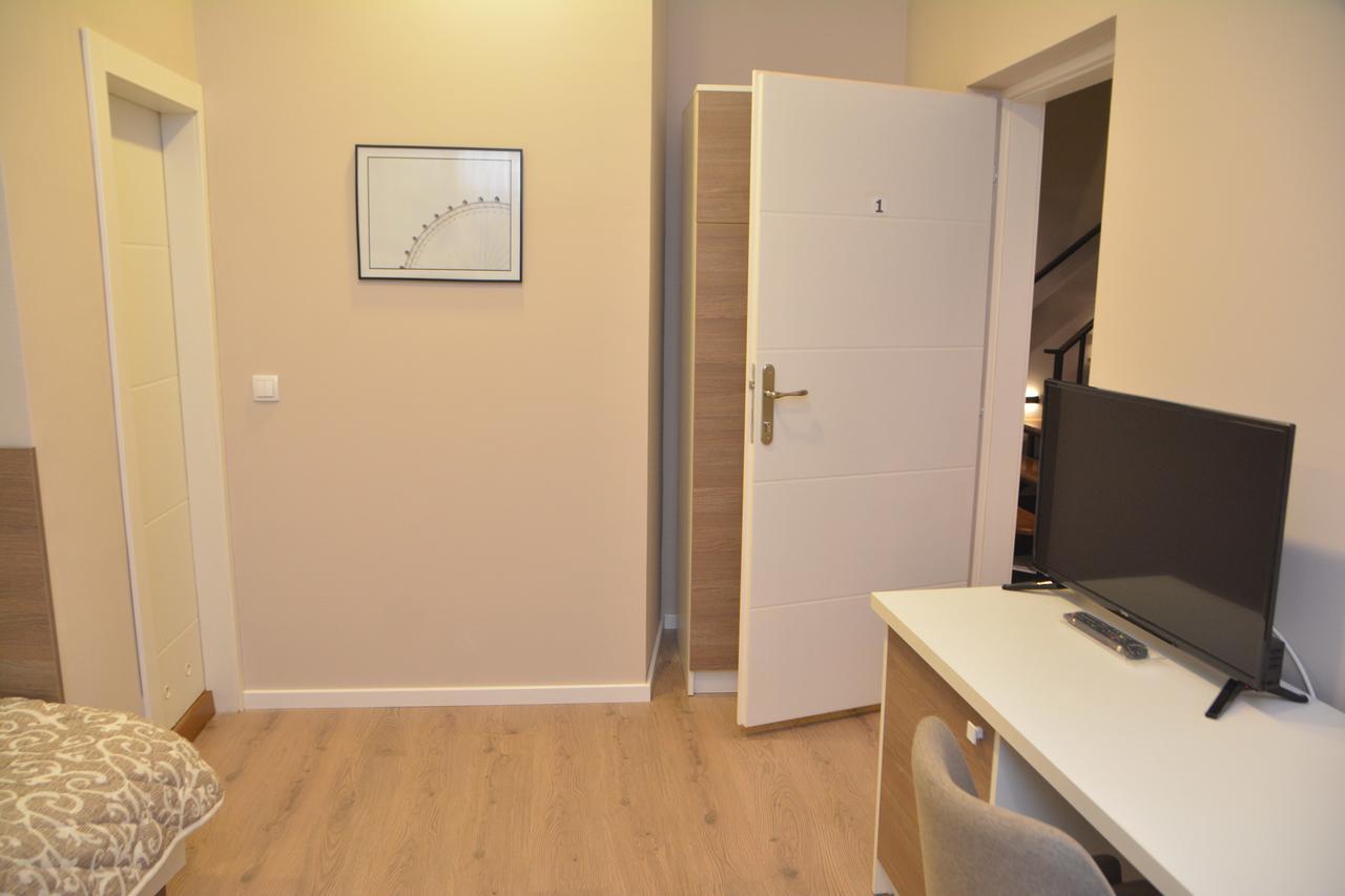 Vila Nova Ni Exteriör bild